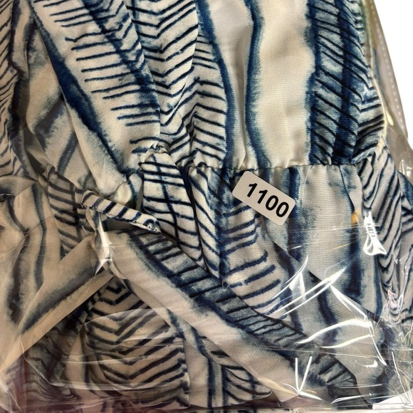 TYCHE Blue White Striped Belted Romper Size Medium - Picture 15 of 15